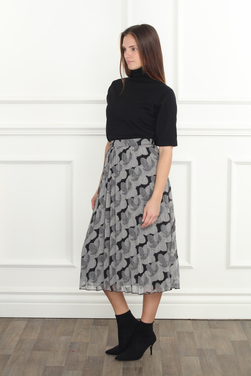 Print Pleated Skirt